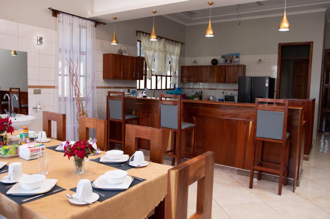 Arusha Royal Bed & Breakfast Exterior photo